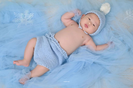 陵水两个月宝宝发热